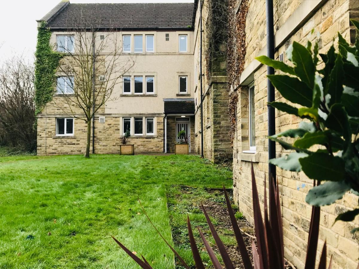 The Venue Serviced 3* Huddersfield