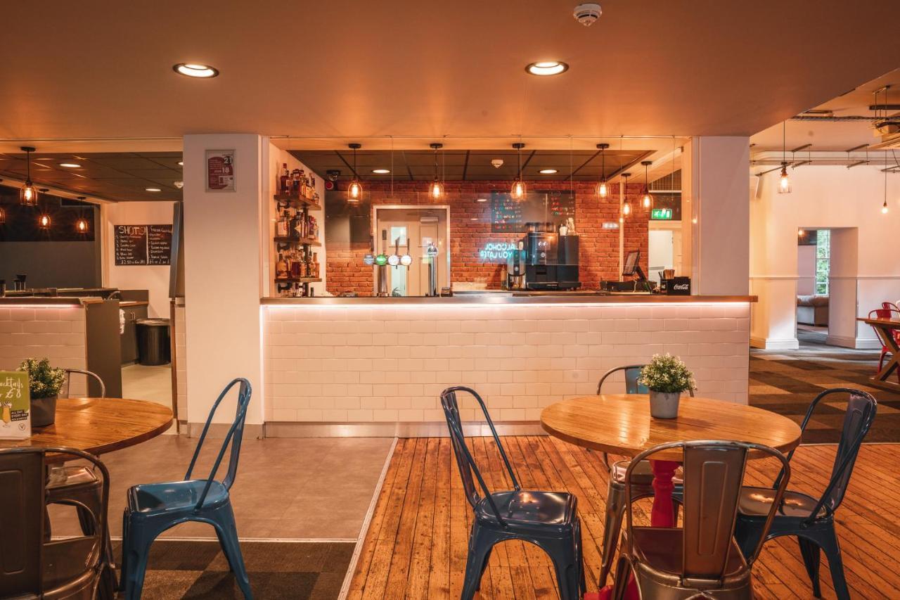 The Venue Serviced 3*